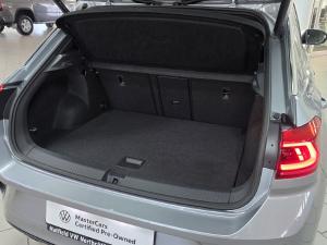 Volkswagen T-Roc 2.0TSI 4Motion R-Line - Image 11