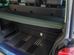 Volkswagen Caravelle 2.0BiTDI Highline 4Motion - Image 14