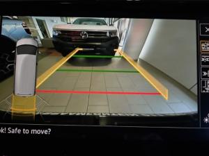 Volkswagen Caravelle 2.0BiTDI Highline 4Motion - Image 17