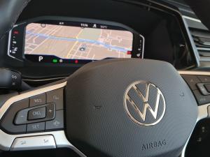 Volkswagen Caravelle 2.0BiTDI Highline 4Motion - Image 22