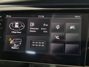Volkswagen Caravelle 2.0BiTDI Highline 4Motion - Image 23