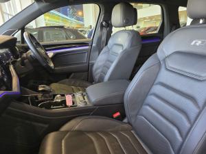 Volkswagen Touareg V6 TDI Executive R-Line - Image 16