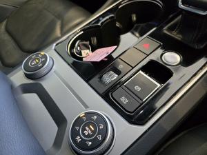 Volkswagen Touareg V6 TDI Executive R-Line - Image 9