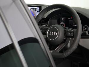 Audi A4 40TFSI Black Edition - Image 18