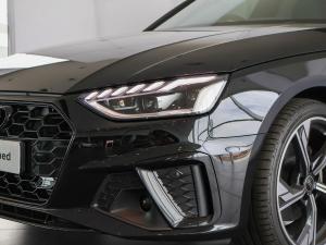 Audi A4 40TFSI Black Edition - Image 8
