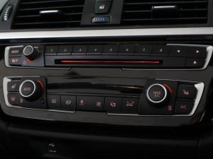 BMW 4 Series 420i convertible Sport auto - Image 24