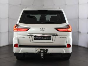 Lexus LX 450d - Image 10