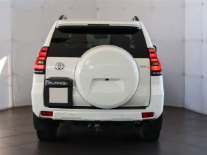 Toyota Land Cruiser Prado 3.0DT VX-L - Image 10