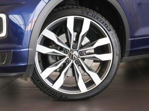 Volkswagen T-Roc 2.0TSI 140kW 4Motion R-Line - Image 8
