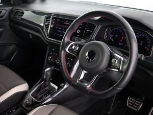 Volkswagen T-Roc 2.0TSI 140kW 4Motion R-Line - Image 9
