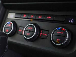 Volkswagen Amarok 3.0 V6 TDI double cab Highline 4Motion - Image 23