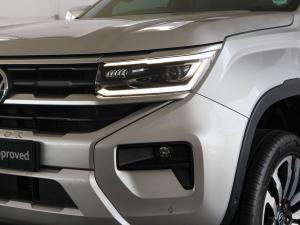 Volkswagen Amarok 3.0TDI V6 double cab Aventura 4Motion - Image 8