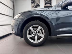 Audi Q5 40TDI quattro sport - Image 2