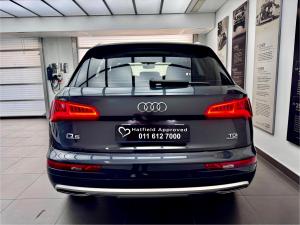 Audi Q5 40TDI quattro sport - Image 5