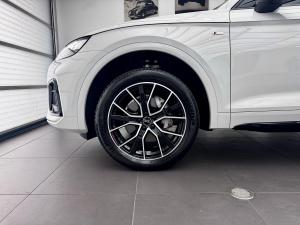 Audi Q5 40TDI quattro Black Edition - Image 3