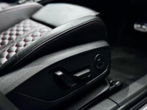 Audi RS3 sedan quattro - Image 5
