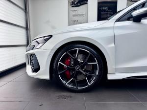 Audi RS3 sedan quattro - Image 6
