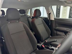 Volkswagen Polo hatch 1.0TSI - Image 8