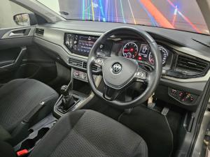 Volkswagen Polo hatch 1.0TSI Comfortline - Image 5
