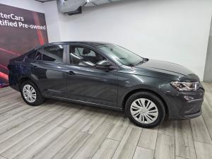 Volkswagen Polo sedan 1.6 manual - Image 11