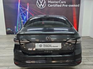 Volkswagen Polo sedan 1.6 manual - Image 12
