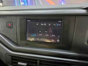 Volkswagen Polo sedan 1.6 manual - Image 8
