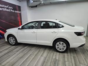Volkswagen Polo sedan 1.6 manual - Image 10