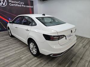Volkswagen Polo sedan 1.6 Life manual - Image 2