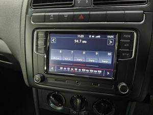 Volkswagen Polo Vivo hatch 1.6 Comfortline auto - Image 7