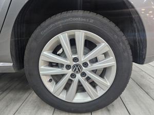 Volkswagen Polo Vivo hatch 1.6 Comfortline auto - Image 4