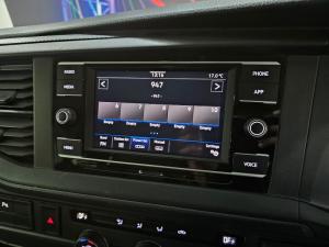 Volkswagen Transporter 2.0BiTDI Kombi SWB Trendline Plus 4Motion - Image 4