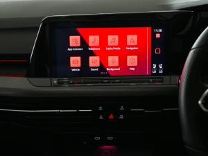 Volkswagen Golf GTI - Image 12