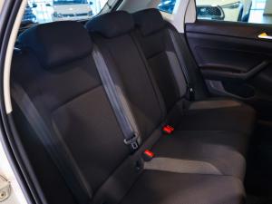 Volkswagen Polo hatch 1.0TSI Life manual - Image 17
