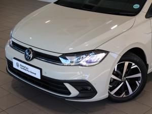 Volkswagen Polo hatch 1.0TSI Life manual - Image 5