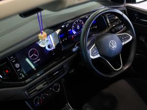 Volkswagen Polo hatch 1.0TSI Life manual - Image 8