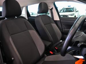 Volkswagen Polo hatch 1.0TSI Life auto - Image 16