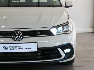Volkswagen Polo hatch 1.0TSI Life auto - Image 3