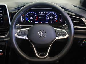 Volkswagen T-Roc 2.0TSI 4Motion R-Line - Image 6