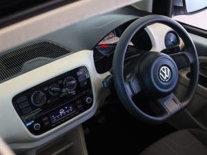 Volkswagen up! move up! 3-door 1.0 - Image 8