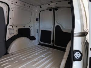 Volkswagen Caddy Cargo 1.6 panel van - Image 15
