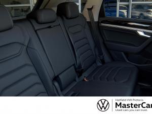 Volkswagen Touareg V6 TDI R-Line - Image 8