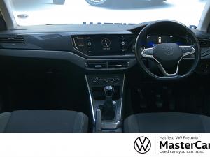 Volkswagen Polo hatch 1.0TSI Life manual - Image 9