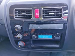 JAC X200 2.8TDi 80kW 1.5-ton single cab dropside - Image 15