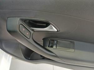 Volkswagen Polo Vivo hatch 1.4 - Image 13
