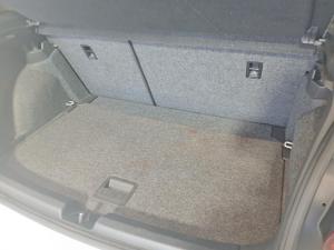 Volkswagen Polo hatch 1.0TSI Comfortline - Image 4