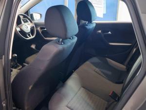 Volkswagen Polo Vivo hatch 1.4 Trendline - Image 21