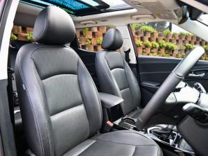 Mahindra XUV 3XO 1.2T AX7L - Image 12