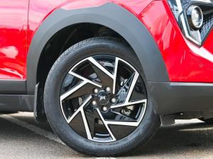 Mahindra XUV 3XO 1.2T AX7L - Image 5