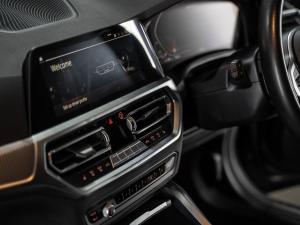 BMW 2 Series M240i xDrive coupe - Image 31