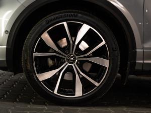 Volkswagen T-Roc 2.0TSI 4Motion R-Line - Image 12